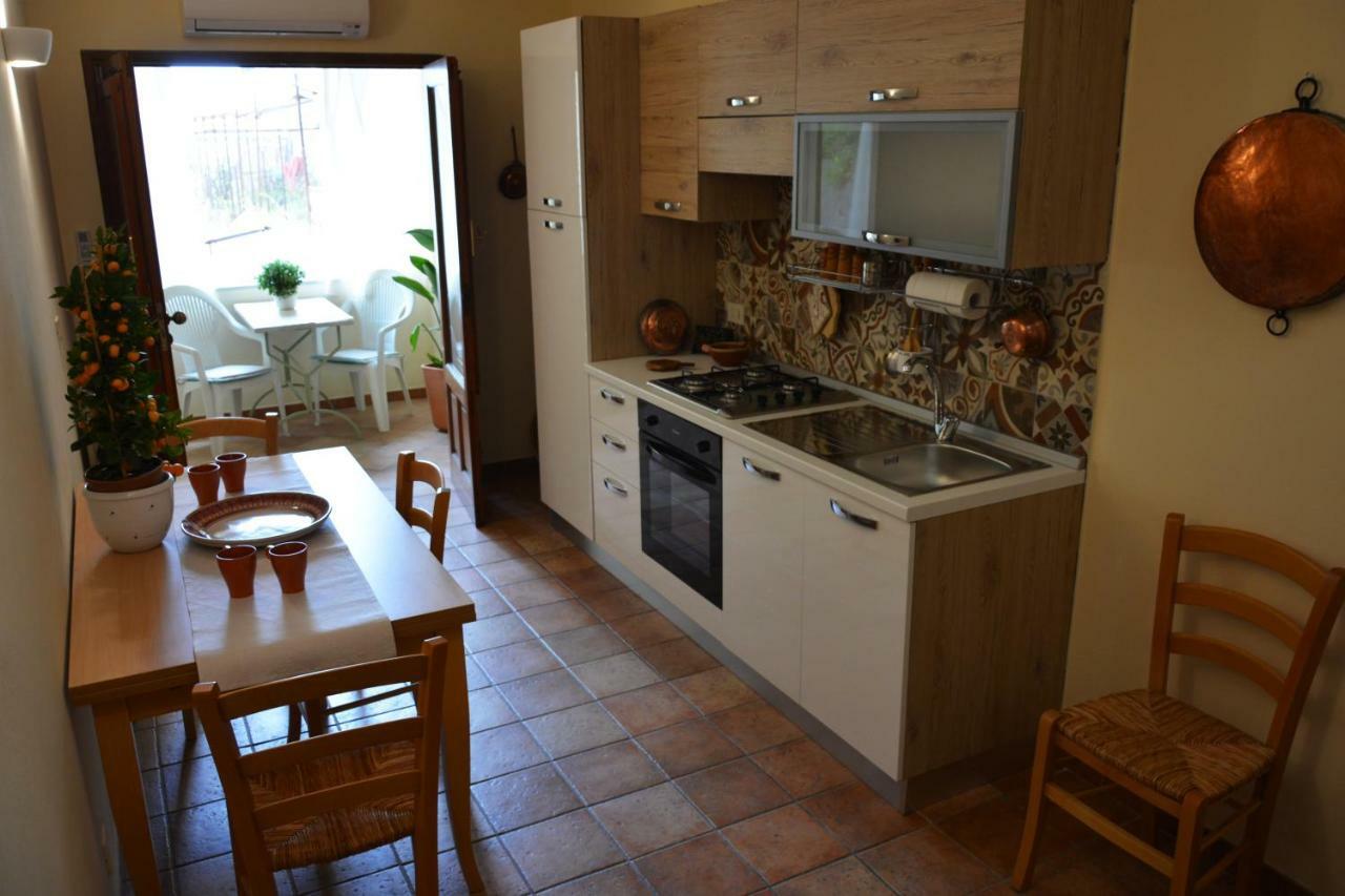 Mechome Apt Таорміна Екстер'єр фото